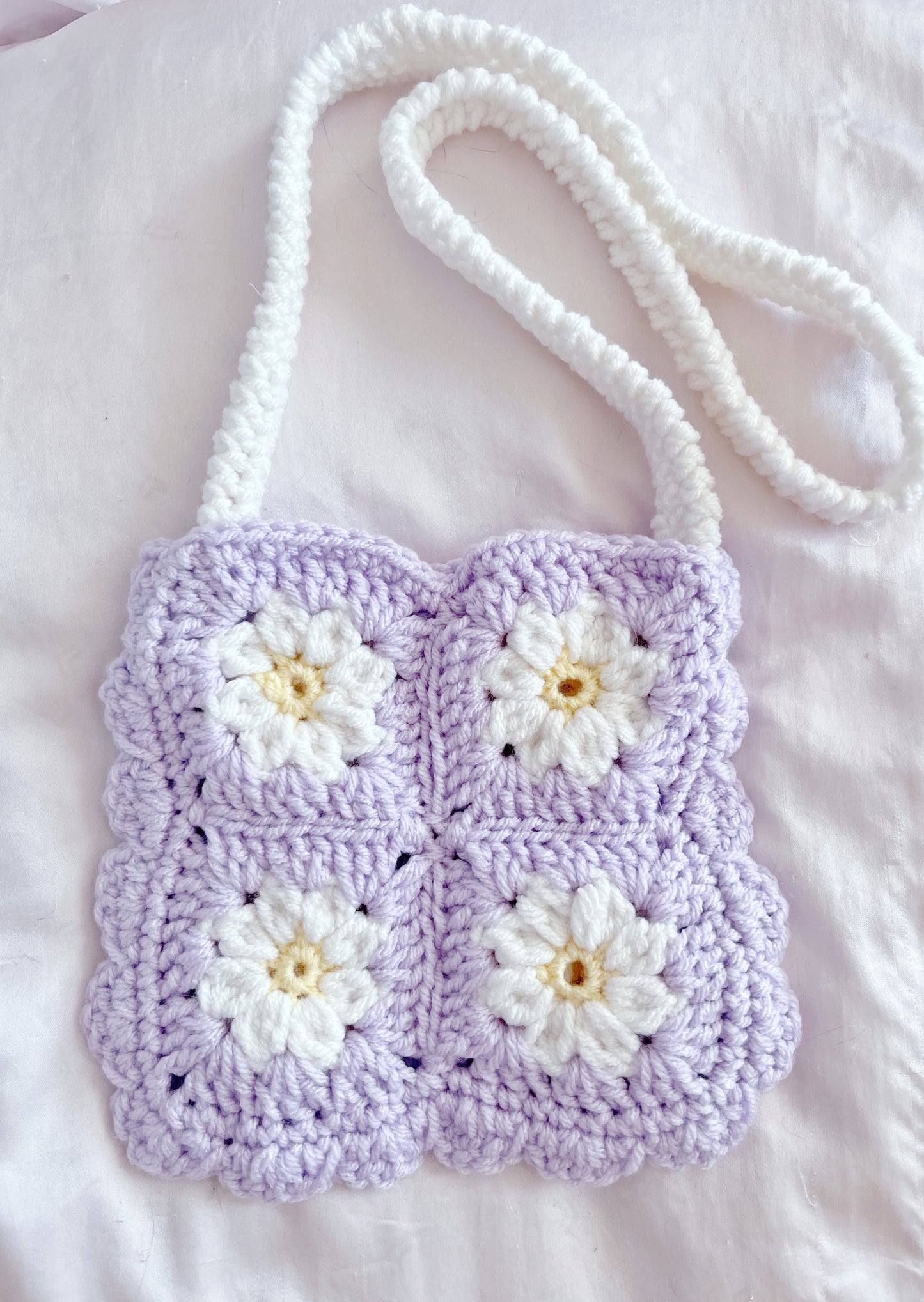 Daisy floral mini bag