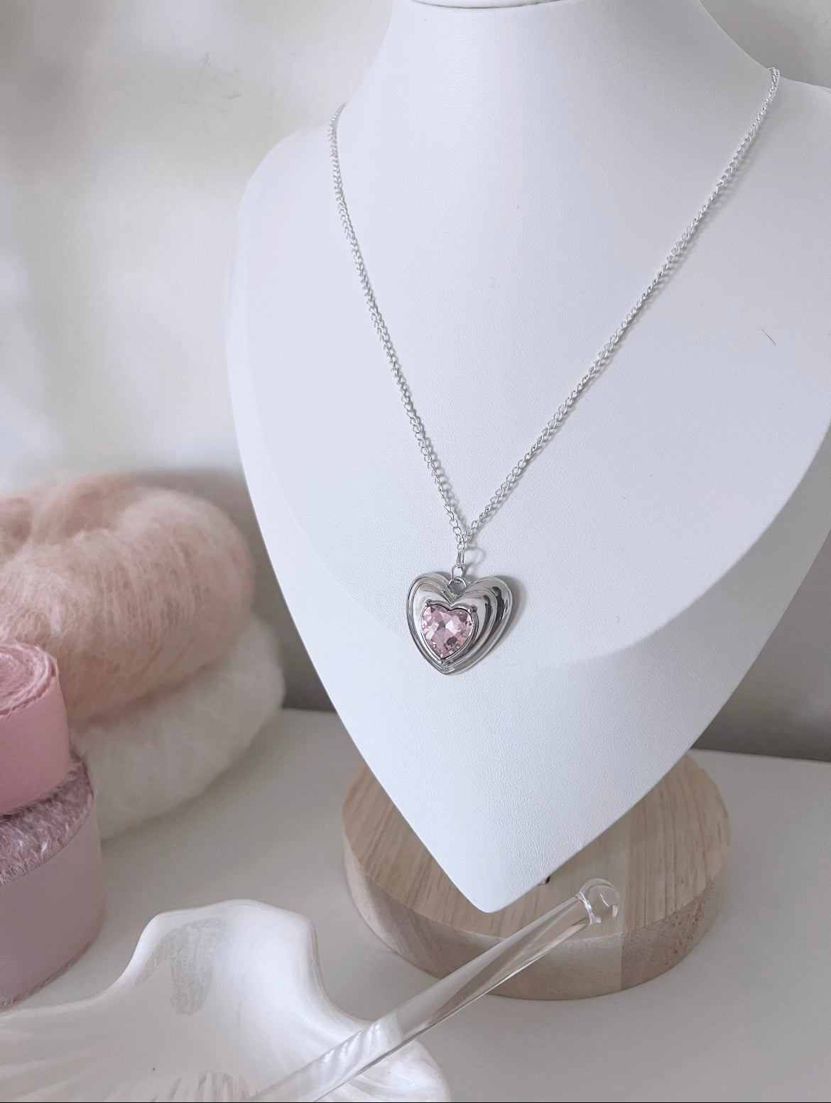 Silver pink heart chain necklace