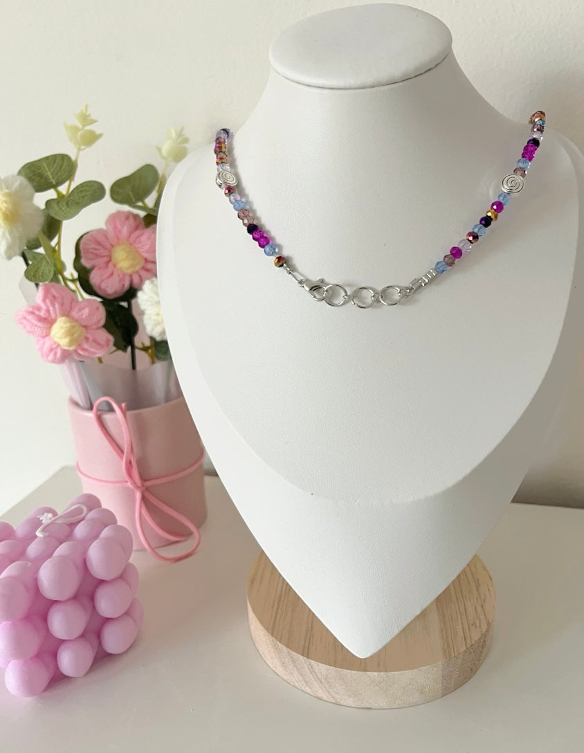 Spiral beaded necklace