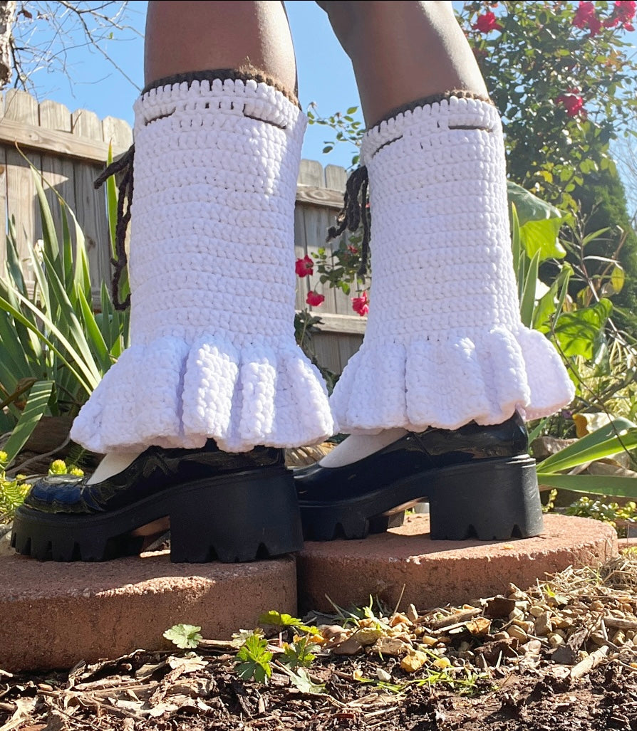 Velvet white leg warmers