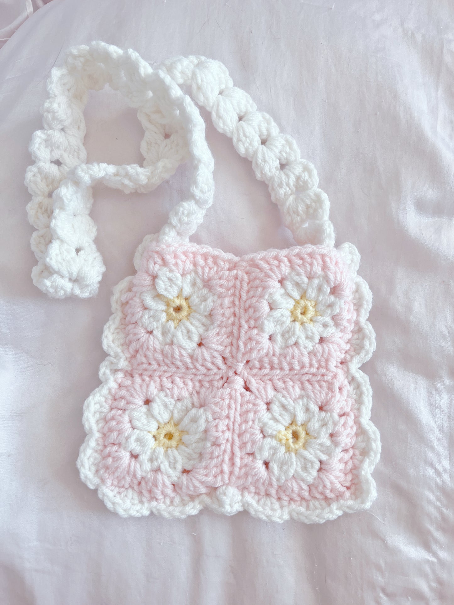 Daisy floral mini bag
