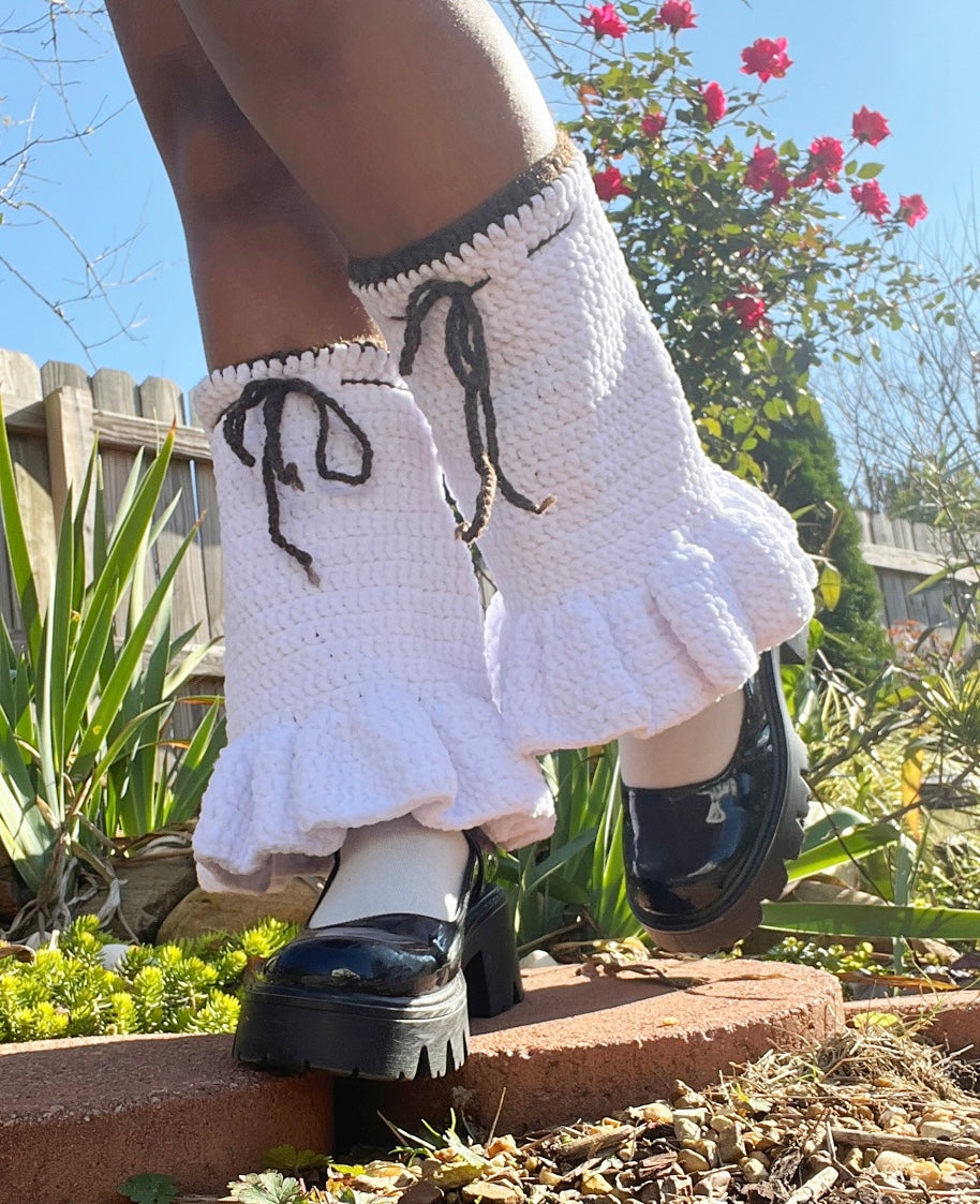 Velvet white leg warmers